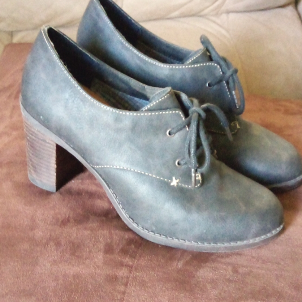 Dr Scholl's Chunky Heels 8
